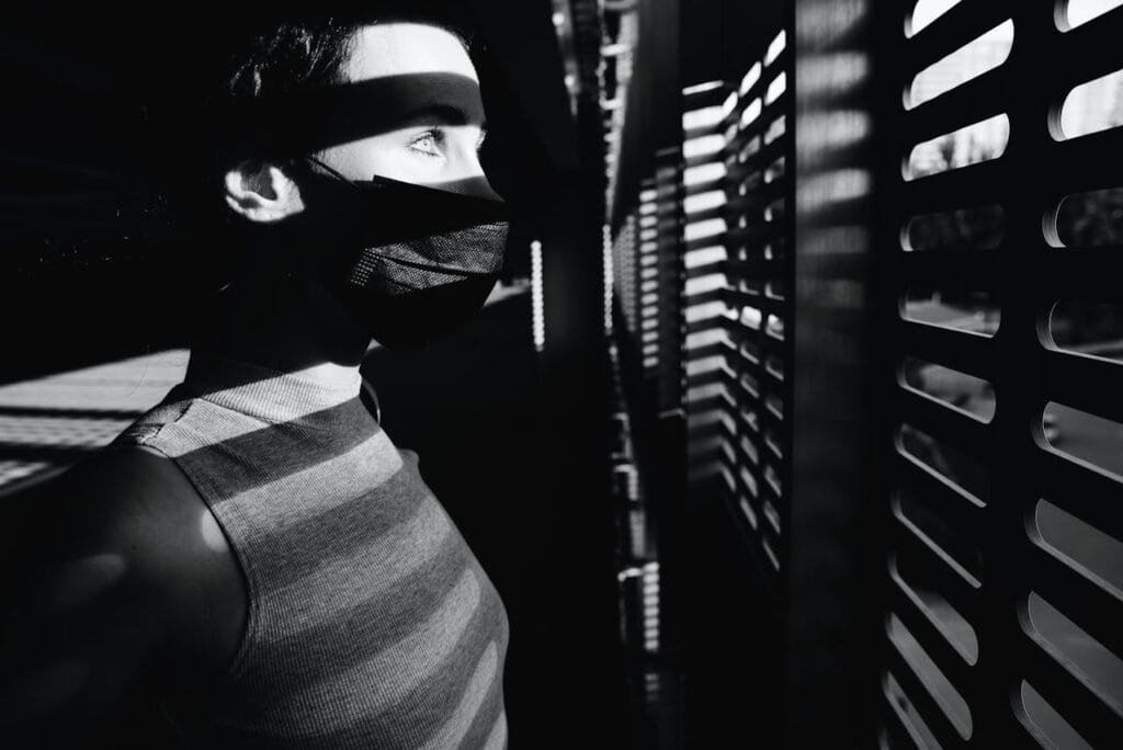 Lendas Urbanas: Desvendando os Mistérios das Histórias que Assombram a Sociedade Moderna